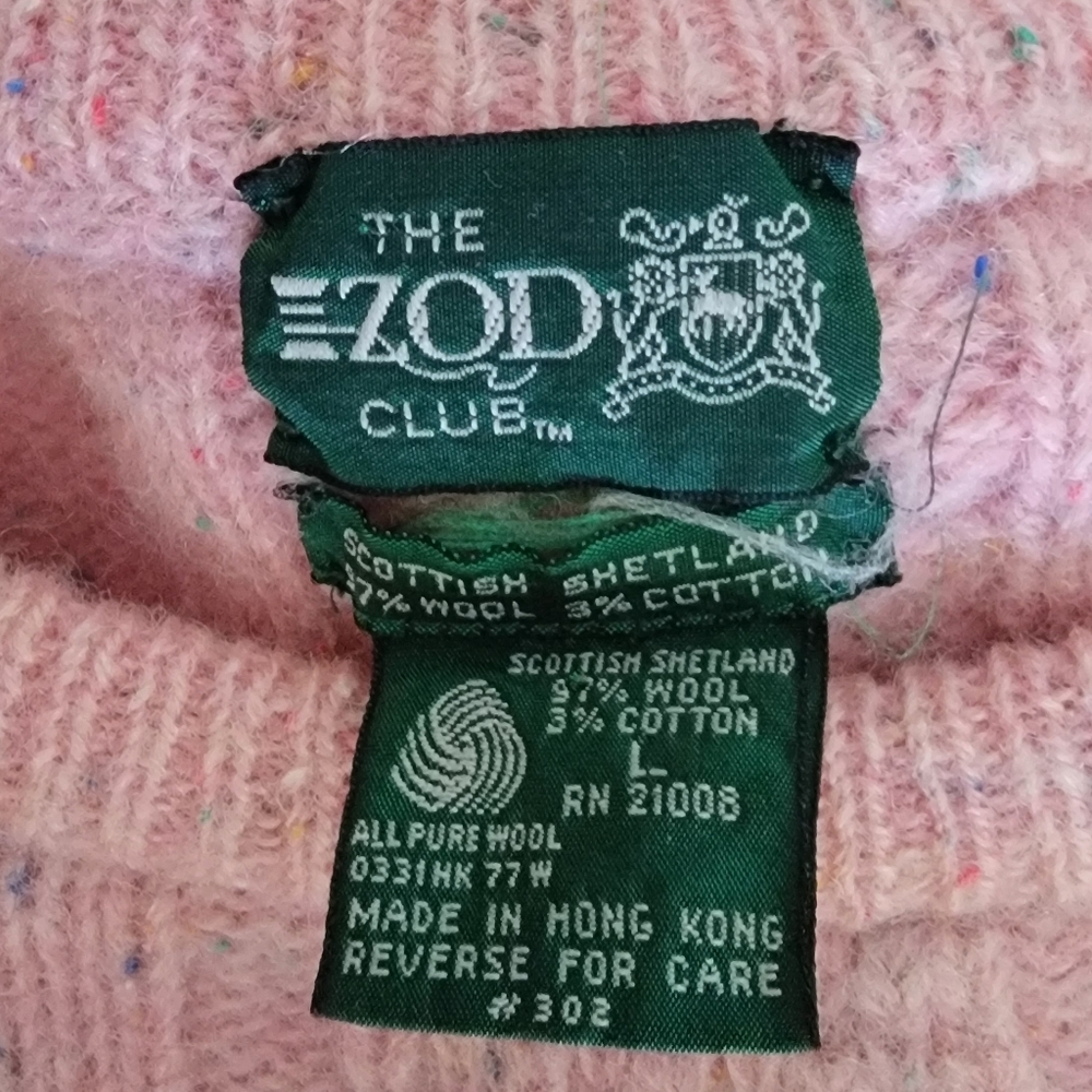 Vintage "Izod Club" Cable Knit Sweater - Picture 9 of 9